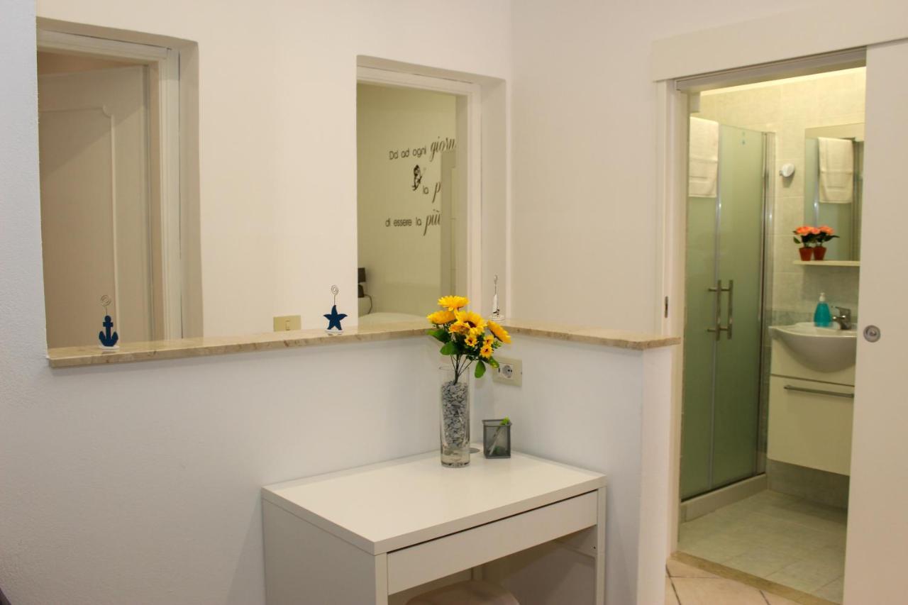 La Terra Del Sole Apartment ชีนิซี ภายนอก รูปภาพ
